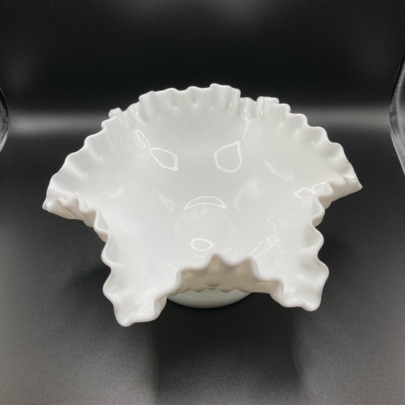 Vintage Fenton Hobnail Bon Bon Bowl Milk Glass, Pre-owned - Picture 2 of 6